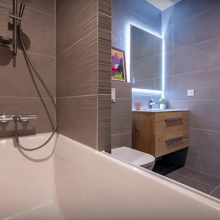 Le Primpiolet - Ovo Network Apartment